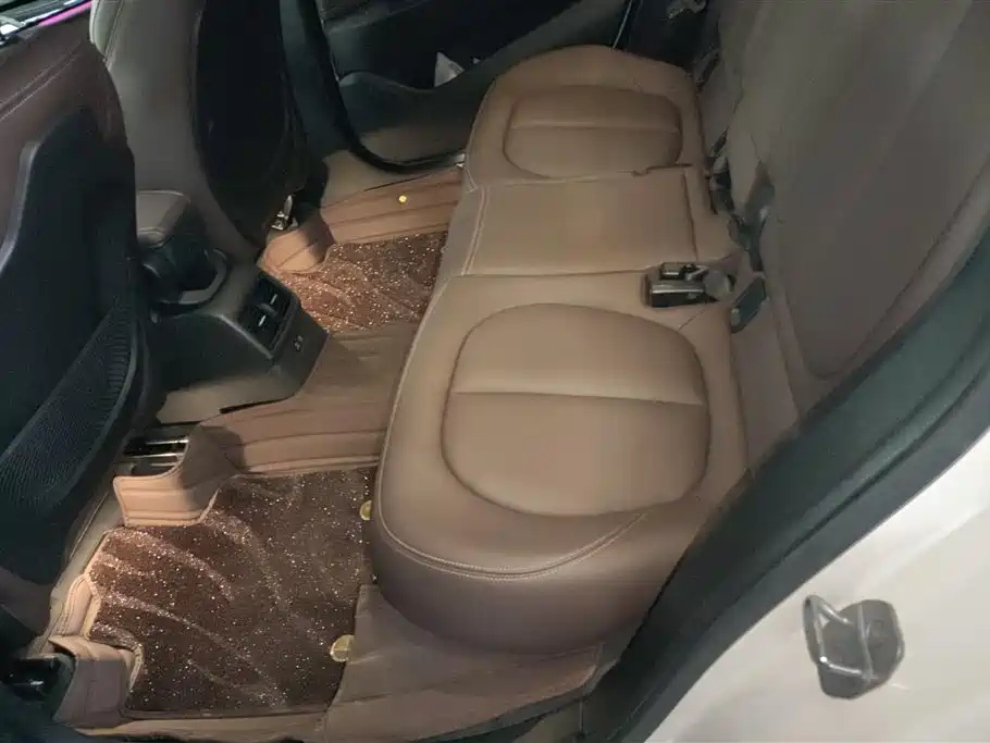 BMW X1 2022 sDrive25Li Leading фото 11