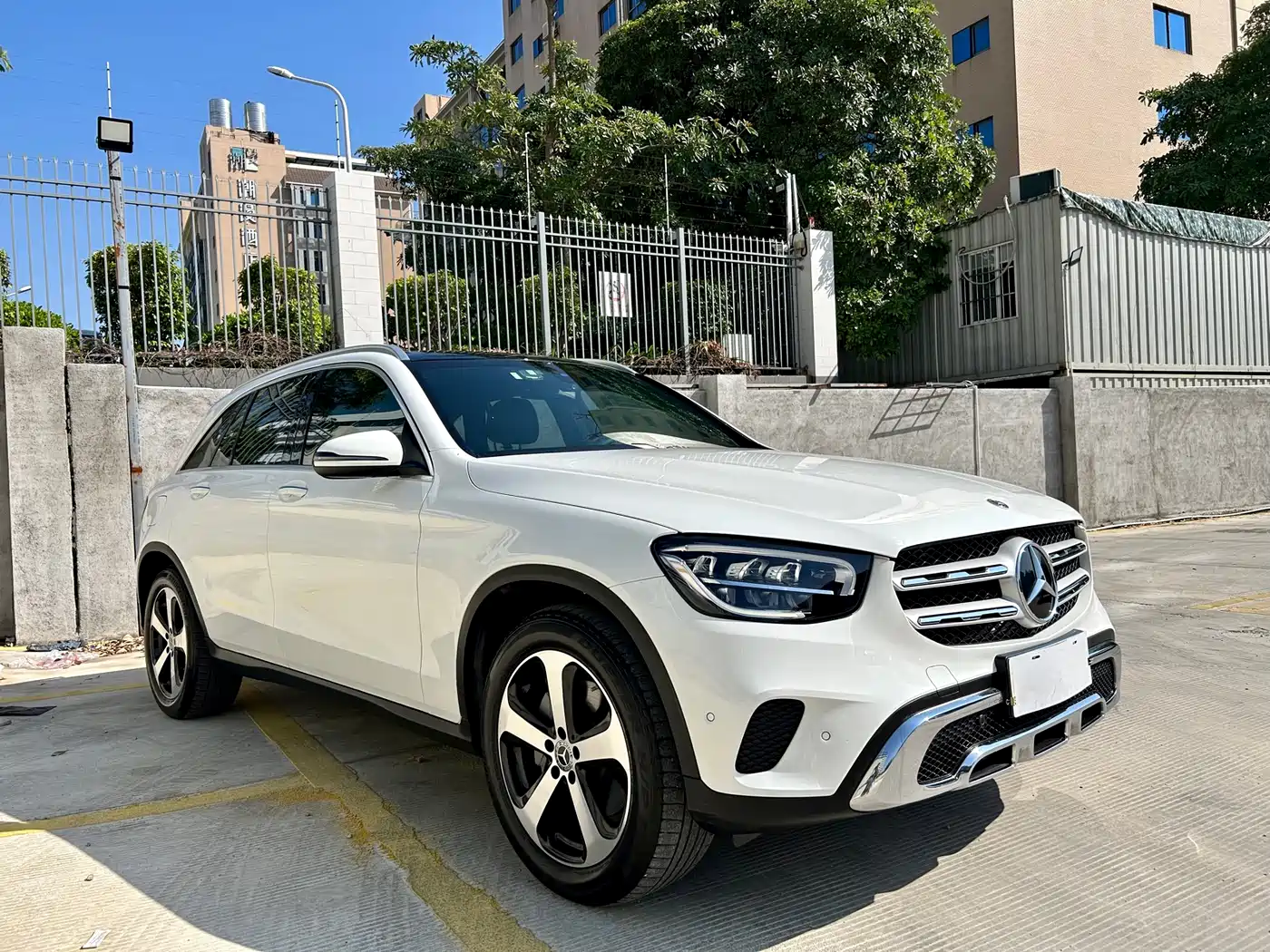 Mercedes-Benz GLC 2022 Facelift III GLC 260 L 4MATIC Dynamic фото 3