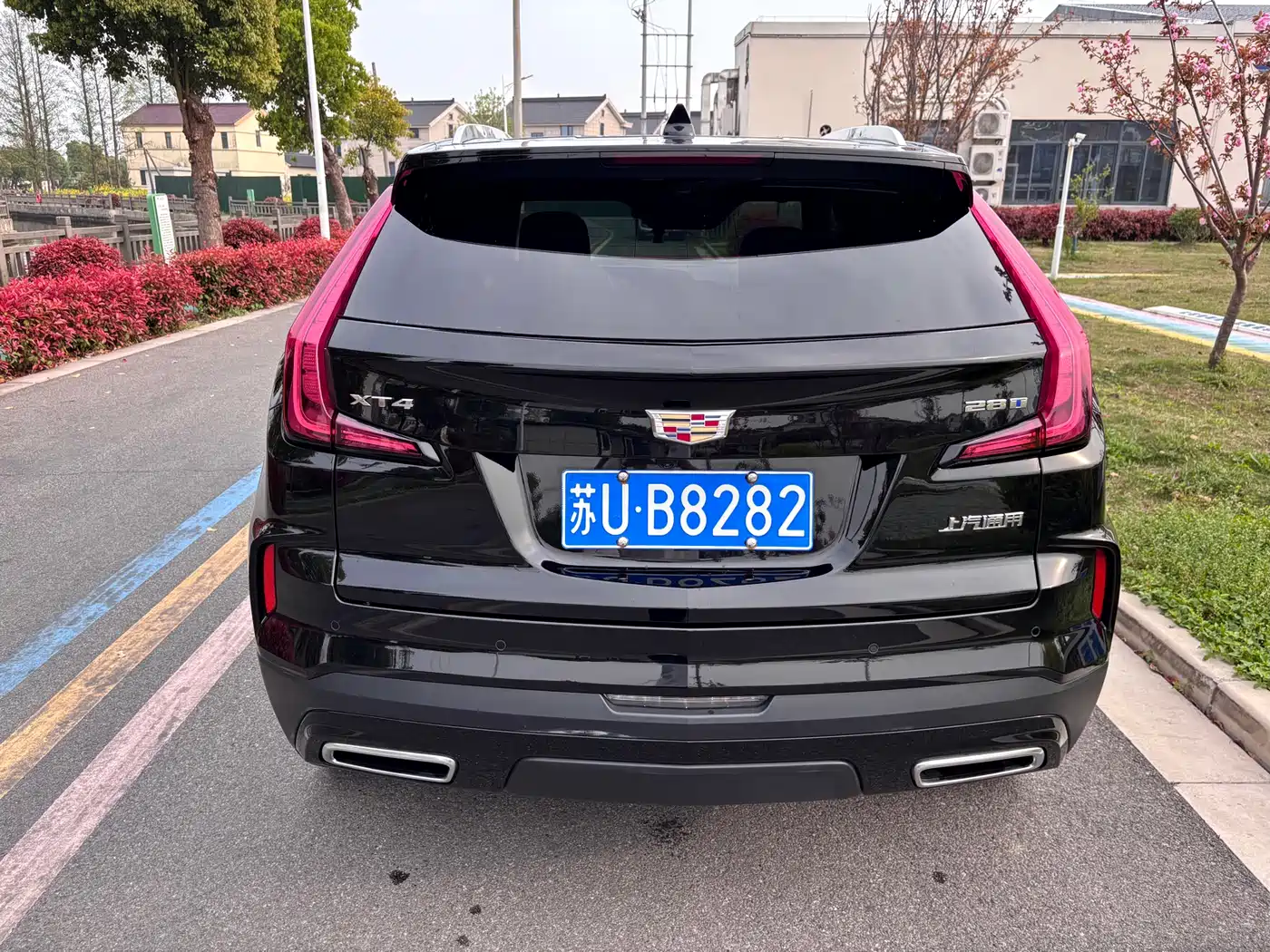 CADILLAC XT4