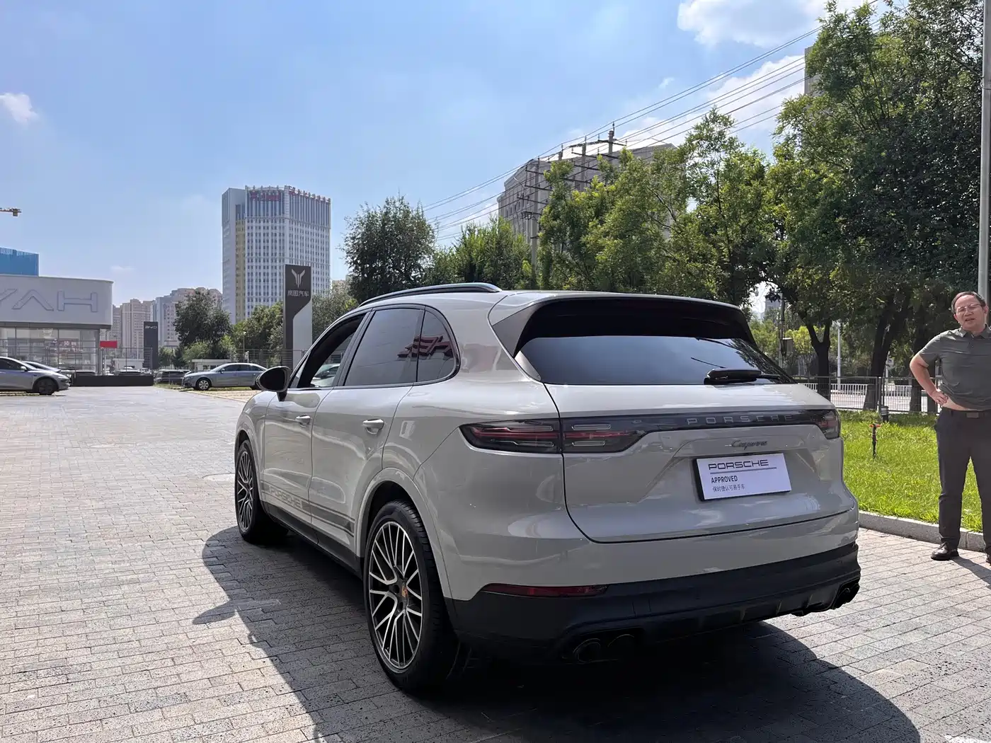 Фото 6 - Porsche Cayenne