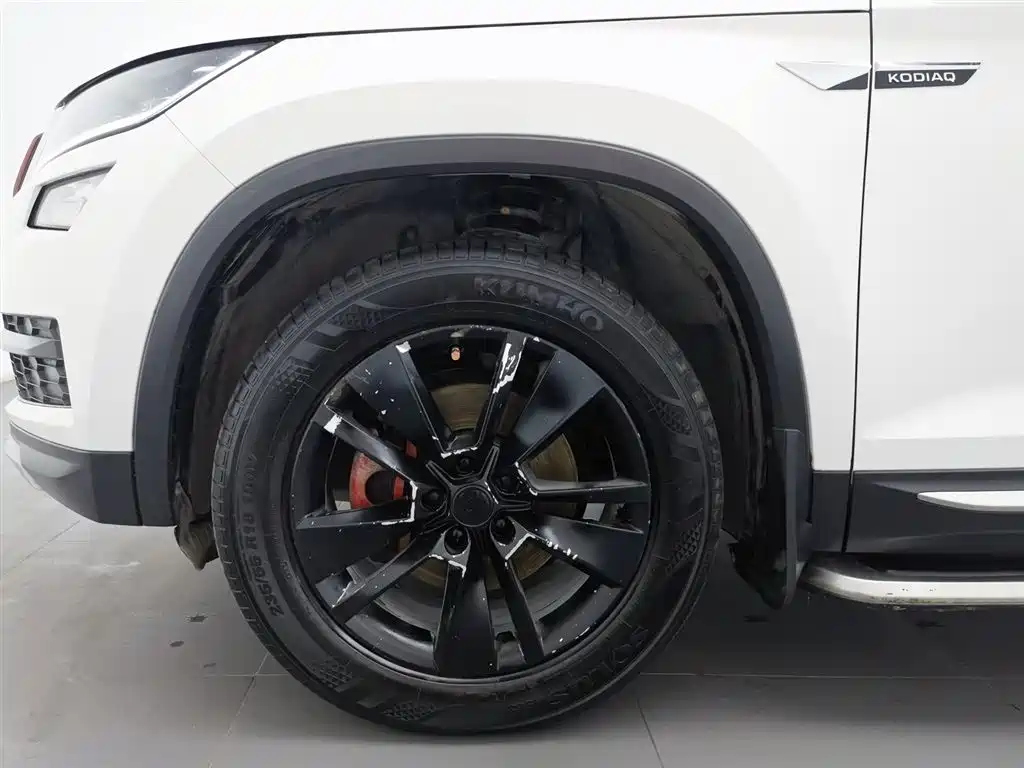 Škoda Kodiaq 2018 Facelift TSI330 5-seat 2WD Premium Luxury Edition фото 17