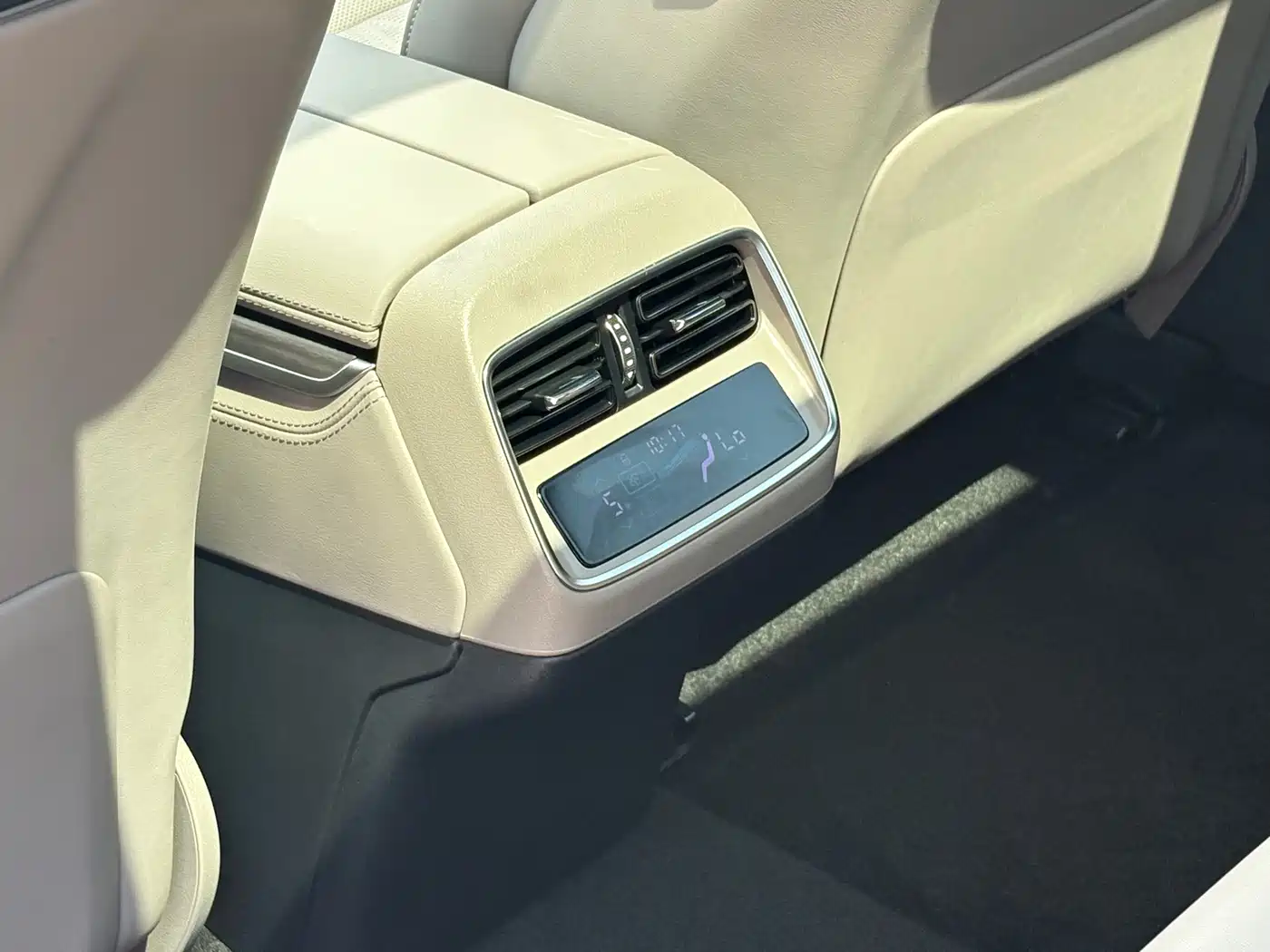 BYD Han 2025 2025 DM-i 125KM LiDAR Smart Driving