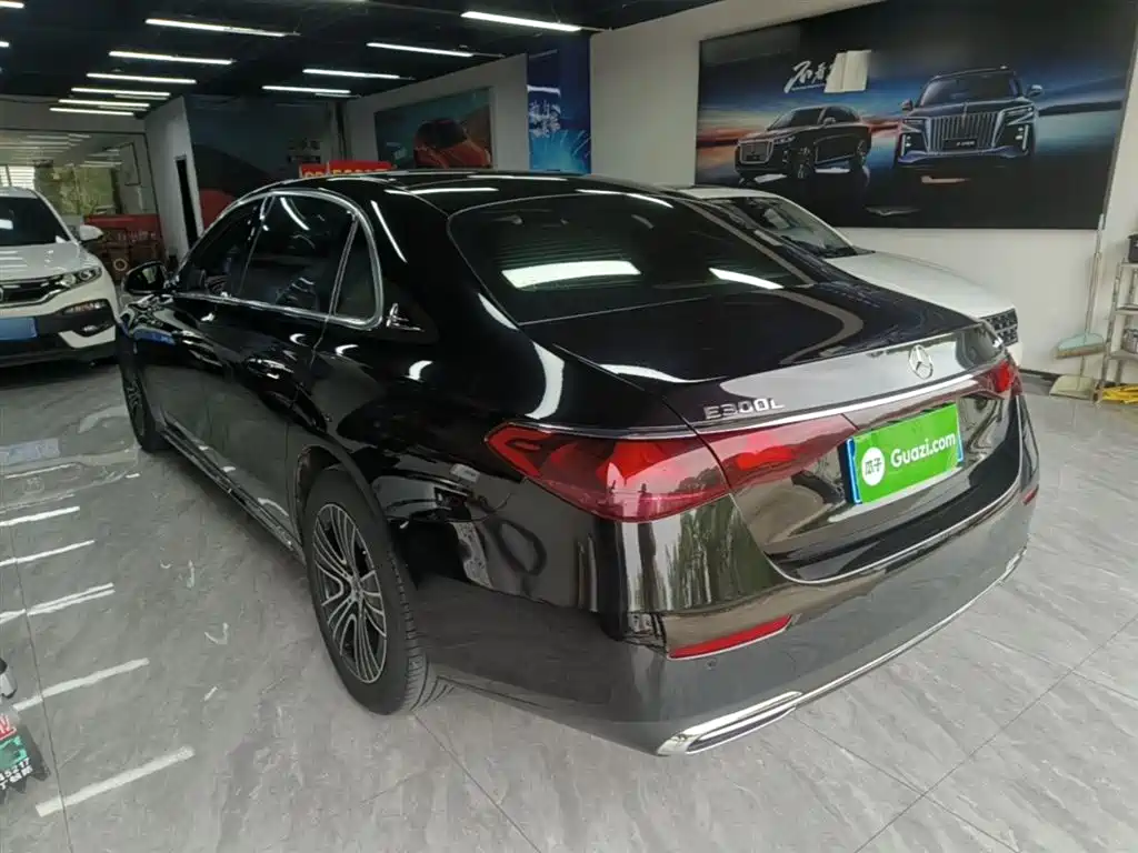 Mercedes-Benz E-Class 2024 Model E 260 L фото 5