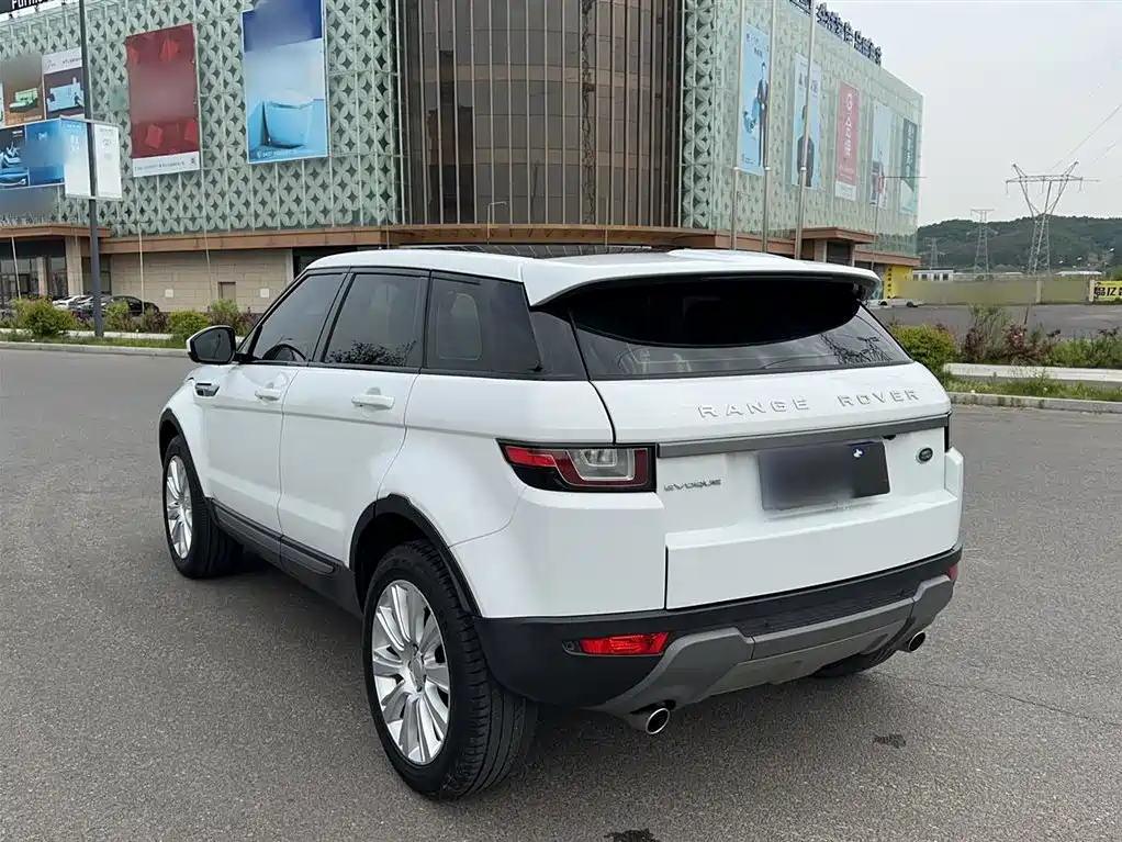 Land Rover Range Rover Evoque 2016 2.0T SE ZhiYao фото 12