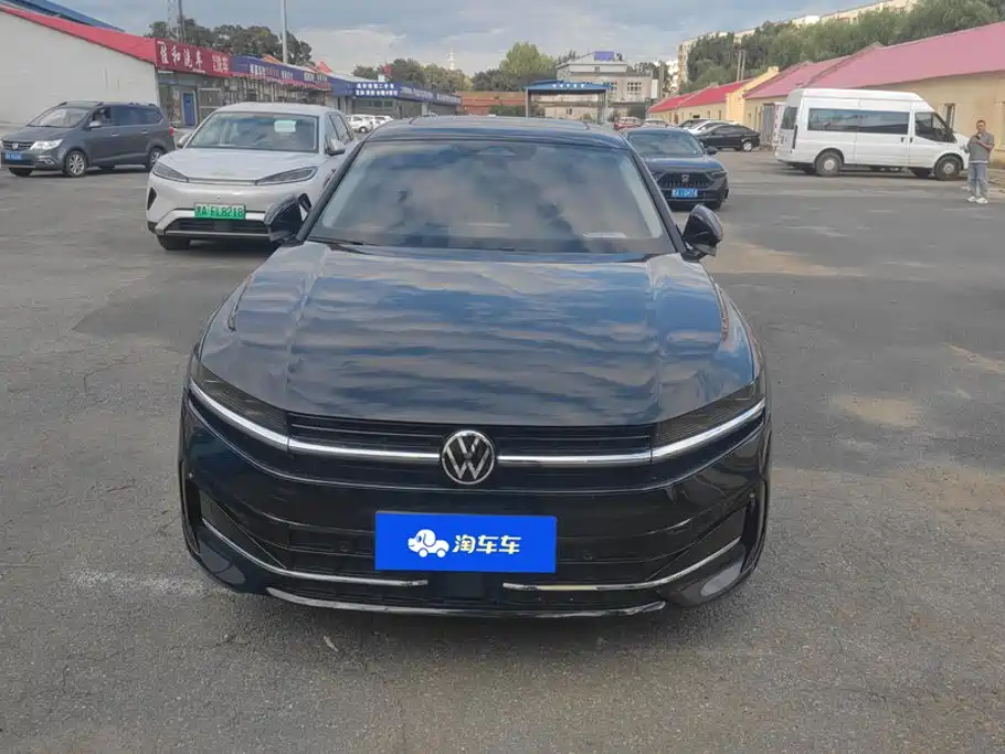 Volkswagen Magotan, миниатюра 2