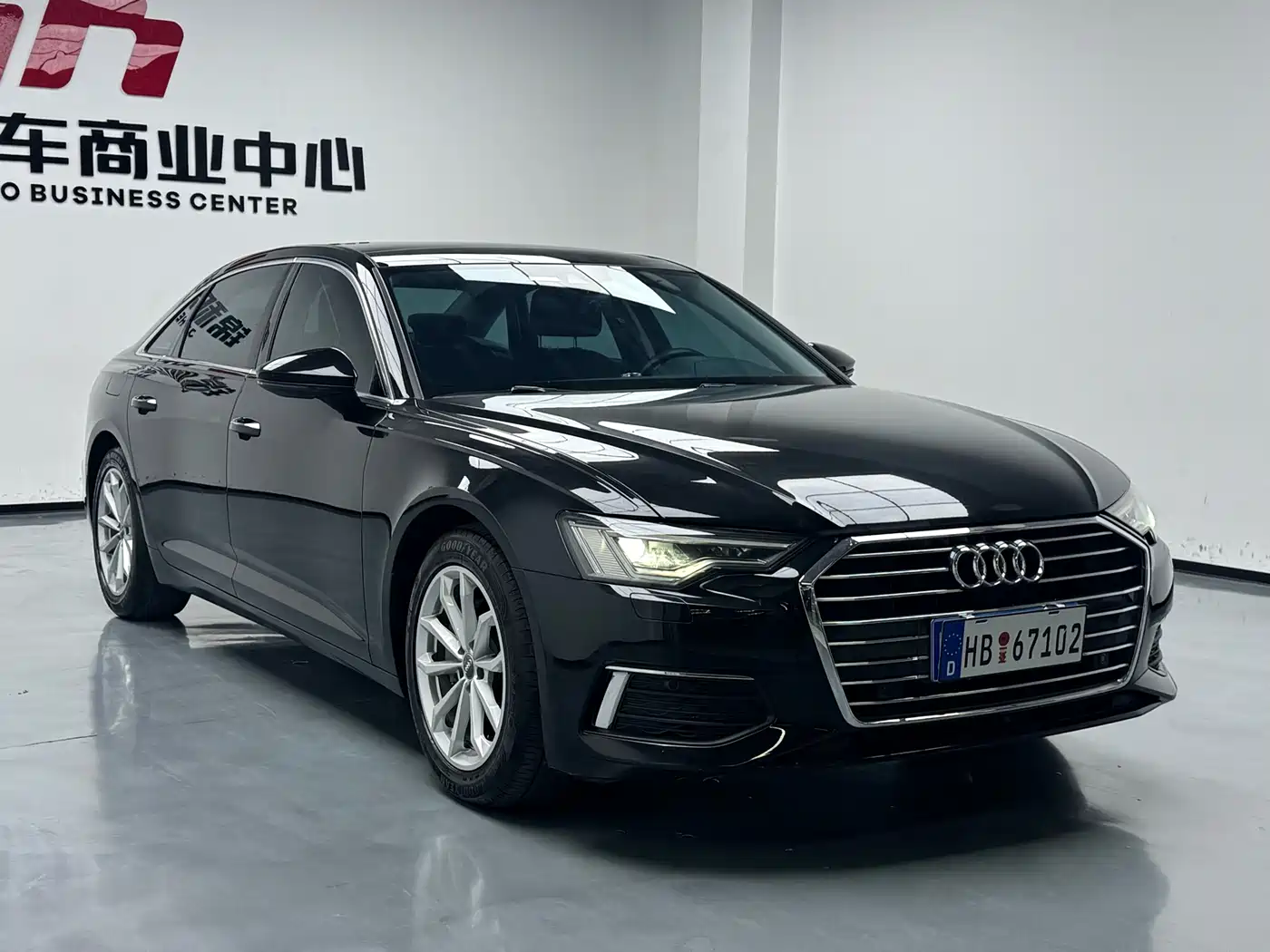 Audi A6L 2019 40 TFSI Luxury Elegance фото 4