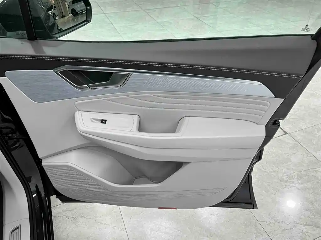 Volkswagen Talagon 2022 380TSI 4WD Luxury Premium Pro Edition 6-seater фото 12