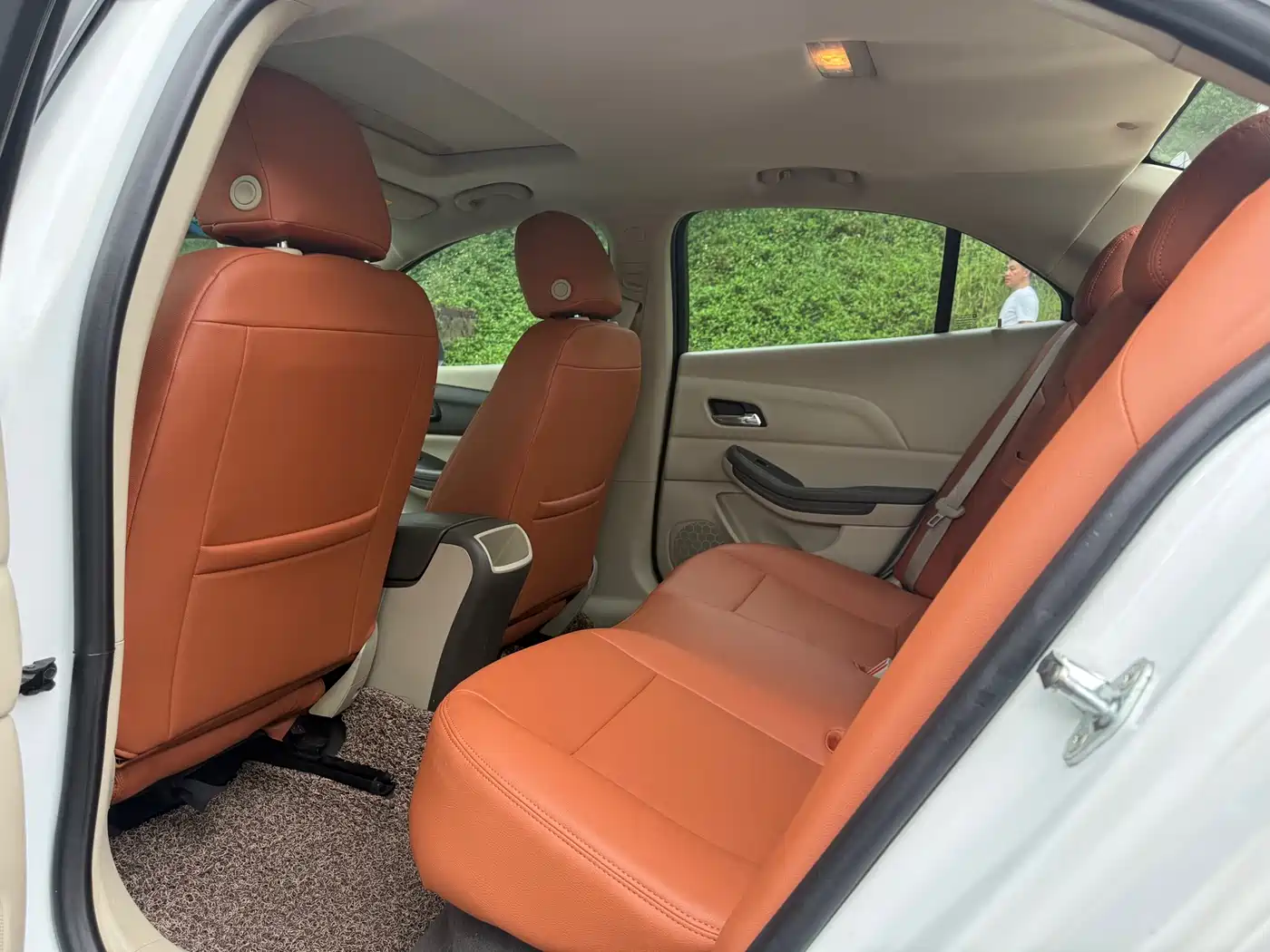 Chevrolet Malibu 2012 2.0L Automatic Comfort Edition фото 7