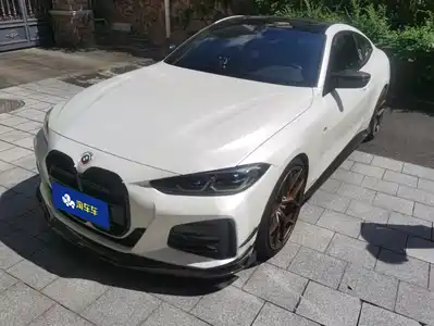 BMW 4