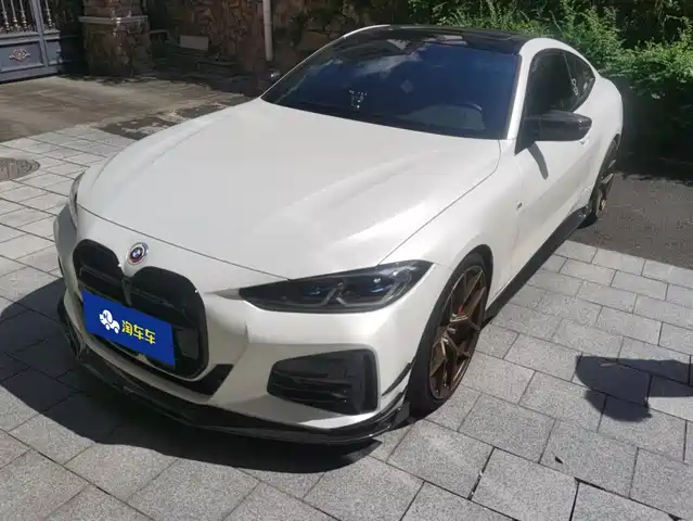 BMW 4 425i, M Чёрный спорт-пакет