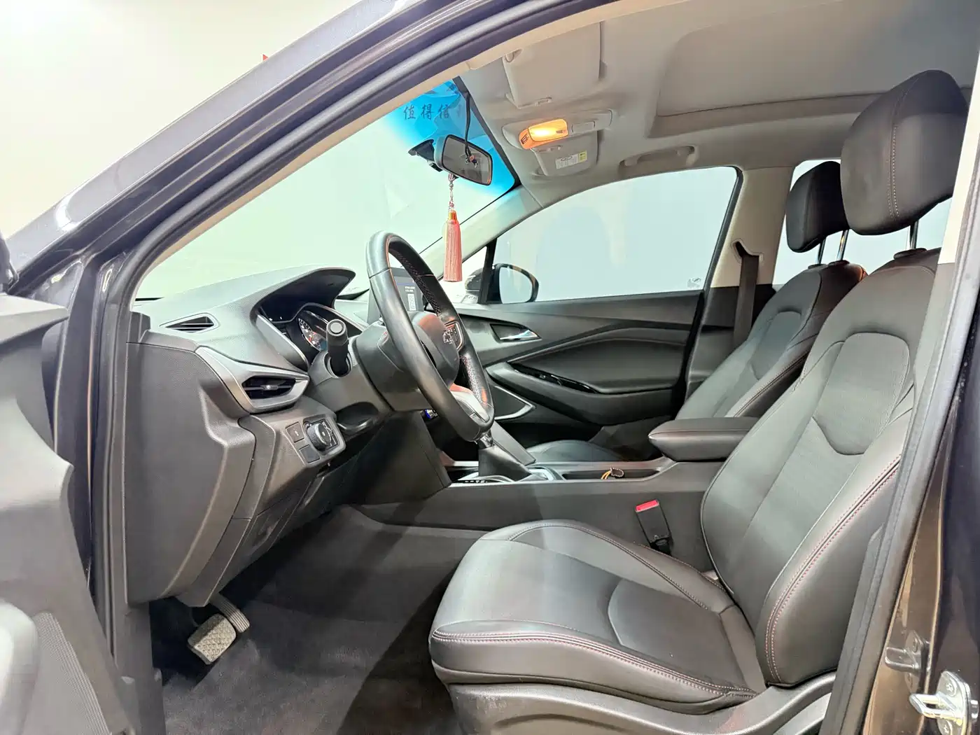 Chevrolet Volando 2020 Mild Hybrid Redline 530T Automatic Premium Edition (5+2 seater) фото 17