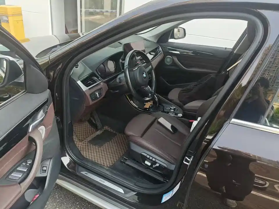 Photo 5 - BMW X1
