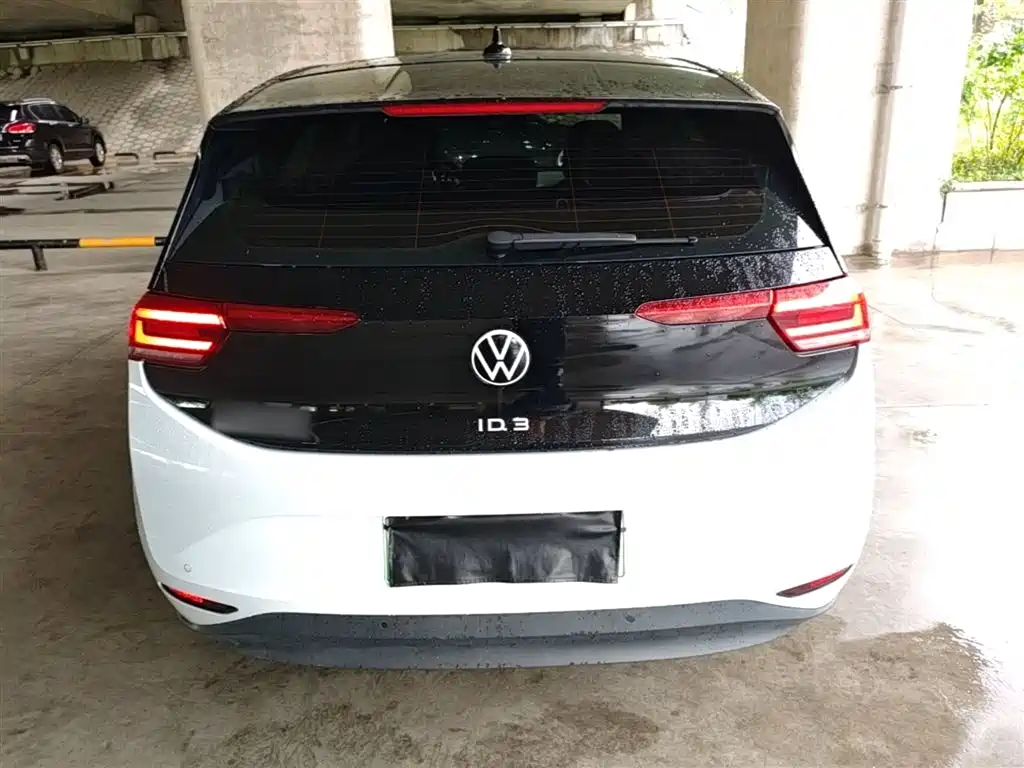 Volkswagen ID.3 2024 Pure Smart Edition фото 6
