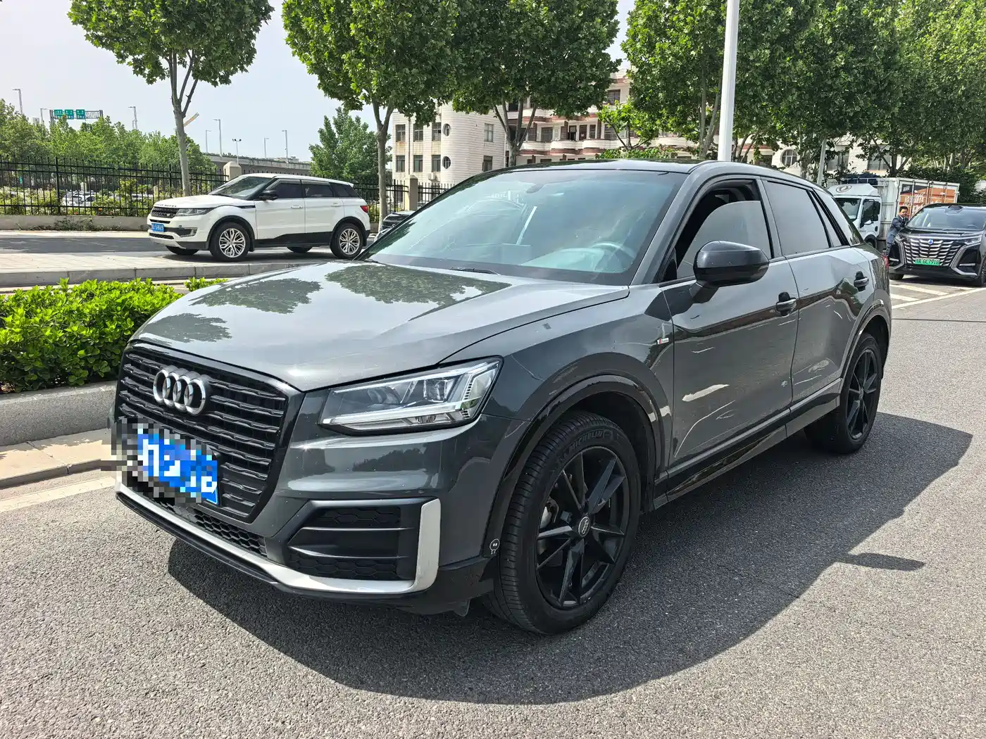 Audi Q2L 2020 35 TFSI Progressive Dynamic Model