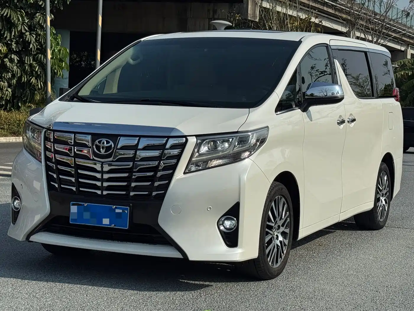 Toyota Alphard 2018 3.5L Premium