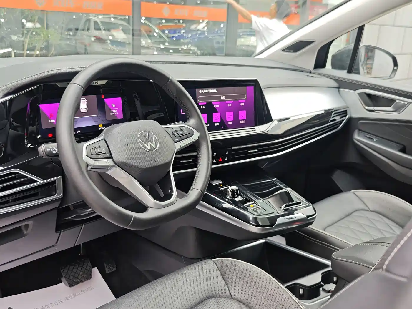 Volkswagen Talagon 2023 Facelift 380TSI 4WD Flagship Victory Edition 7-Seater фото 16