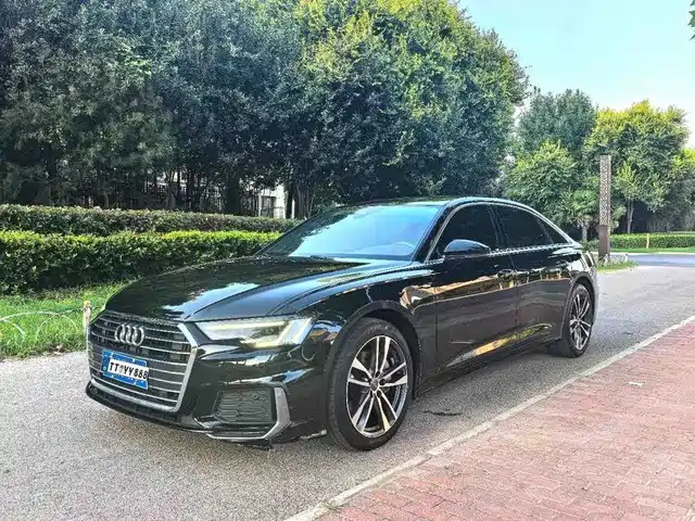 Audi A6L 2020 40 TFSI Luxury Dynamic — фото 2