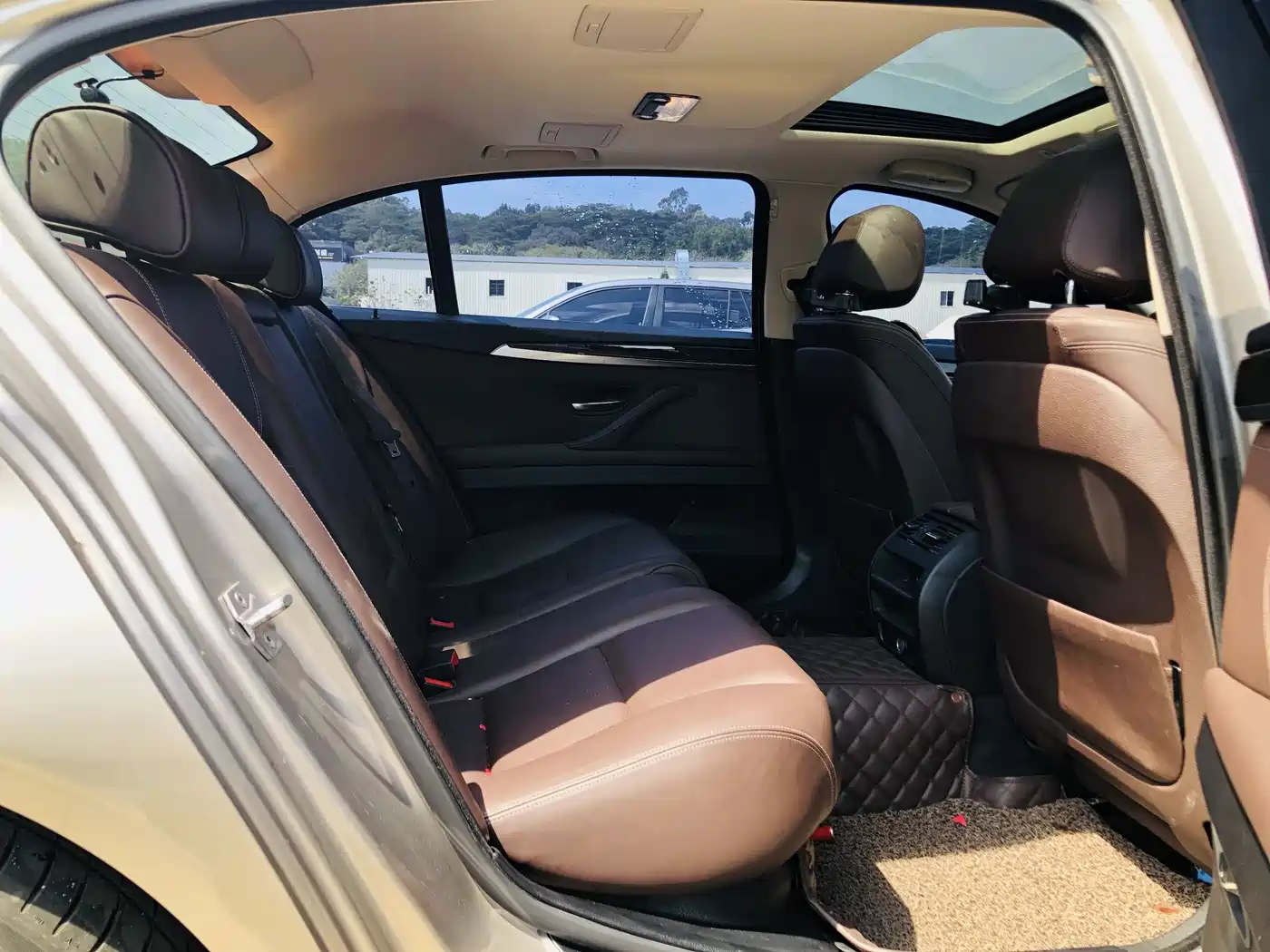 BMW 5 Series 2014 525Li Luxury Design Package фото 17