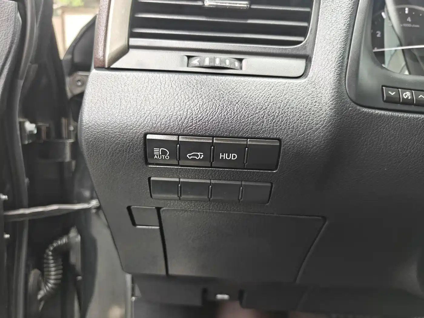 Lexus RX 2020 Facelift 300 2WD Comfort Edition фото 16