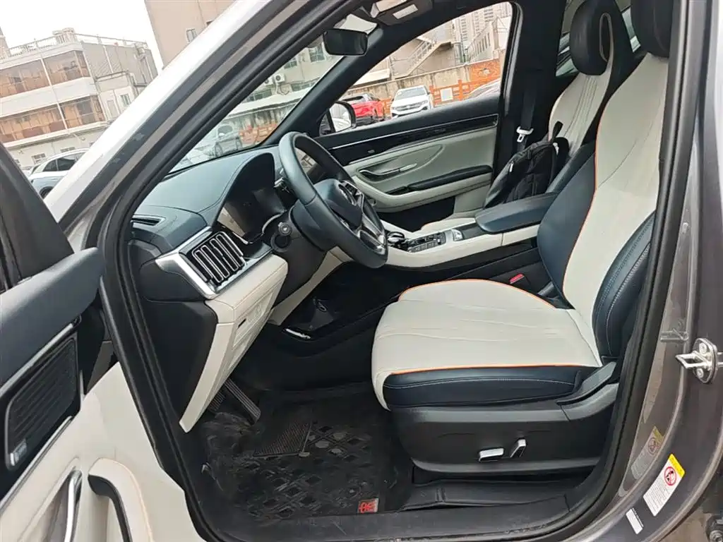 BYD Song PLUS PHEV 2021 DM-i 51KM Honor фото 22