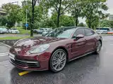 Фото 1 - Porsche Panamera