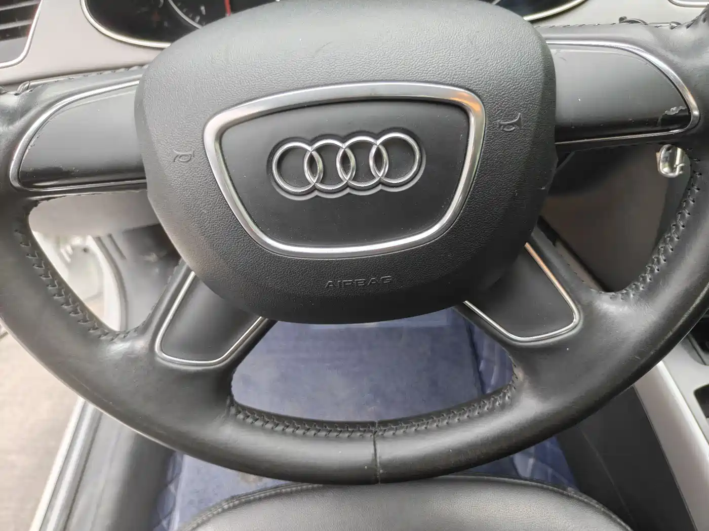 Audi A4L 2013 30 TFSI Automatic Comfort фото 7