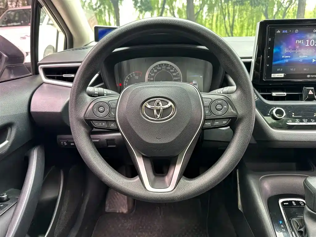 Toyota Corolla 2019 1.2T S-CVT GL-i Elite Edition фото 11