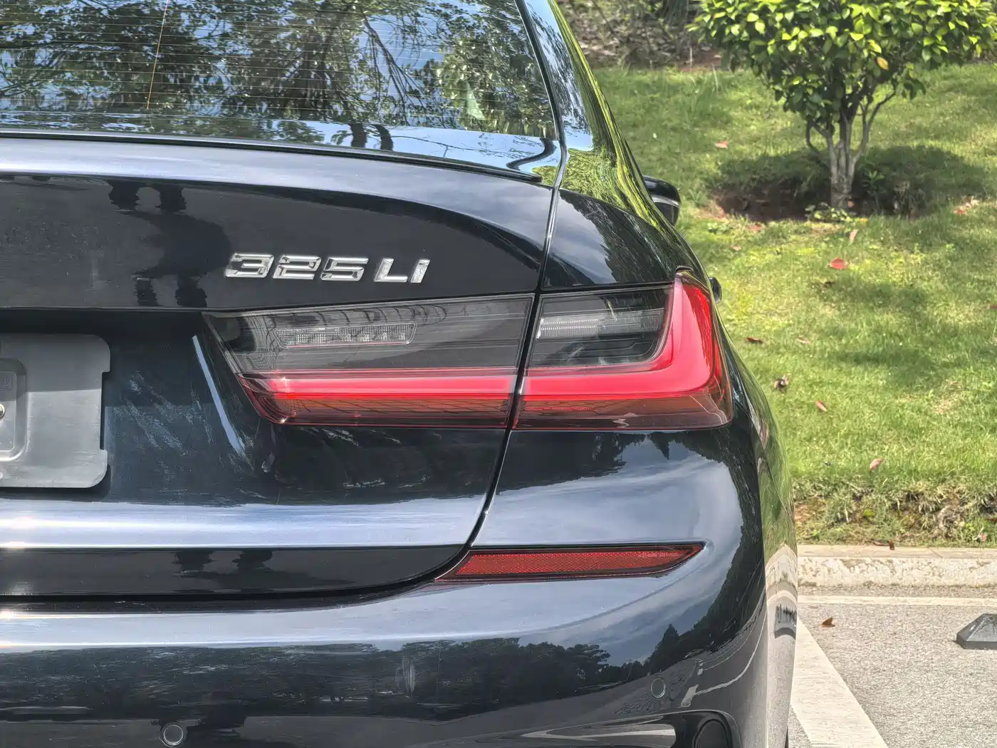 BMW 3 Series 2021 Second Facelift 325Li M Sport Night Package фото 16