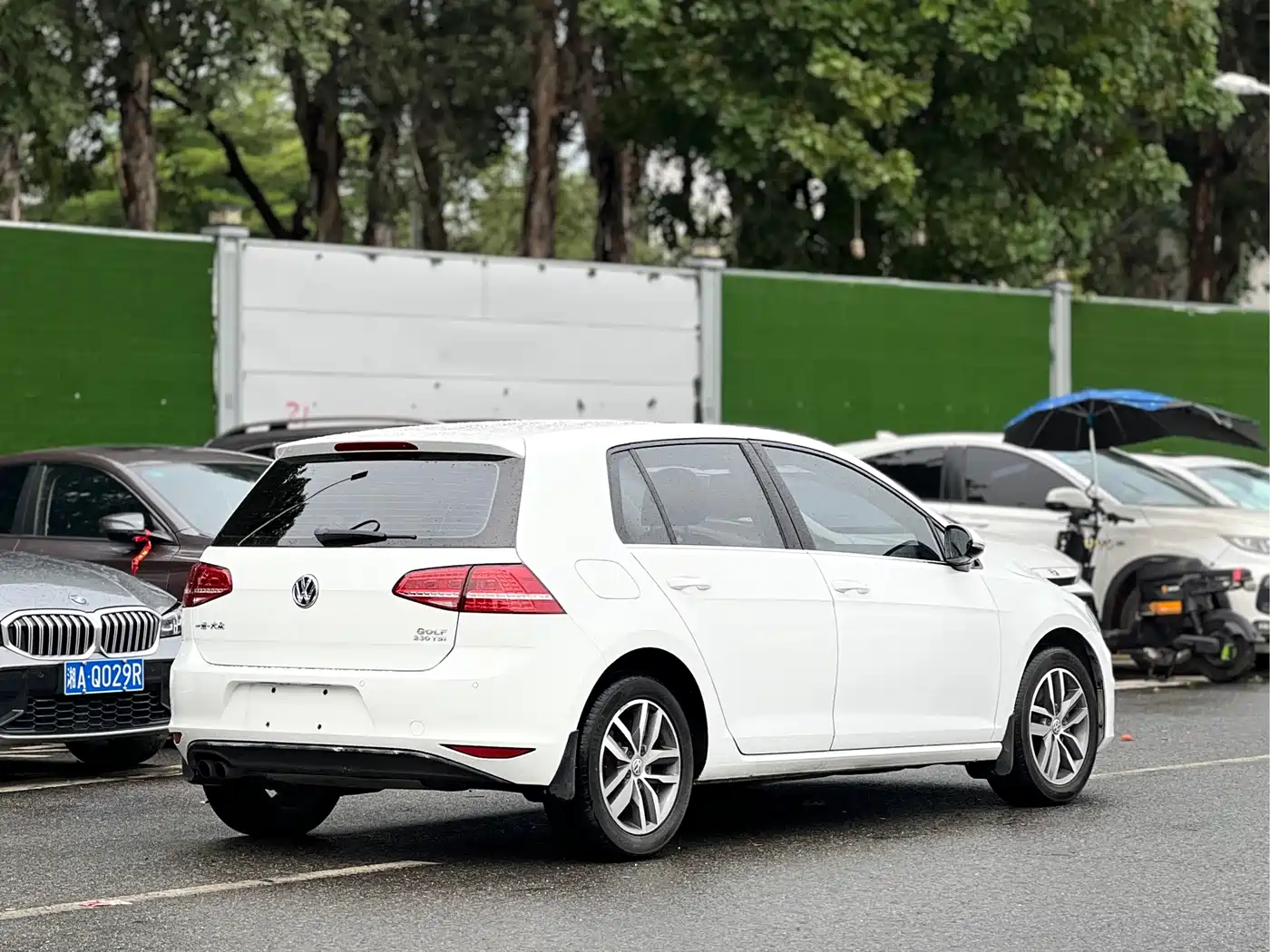 Volkswagen Golf 2016 230TSI Automatic Luxury фото 13