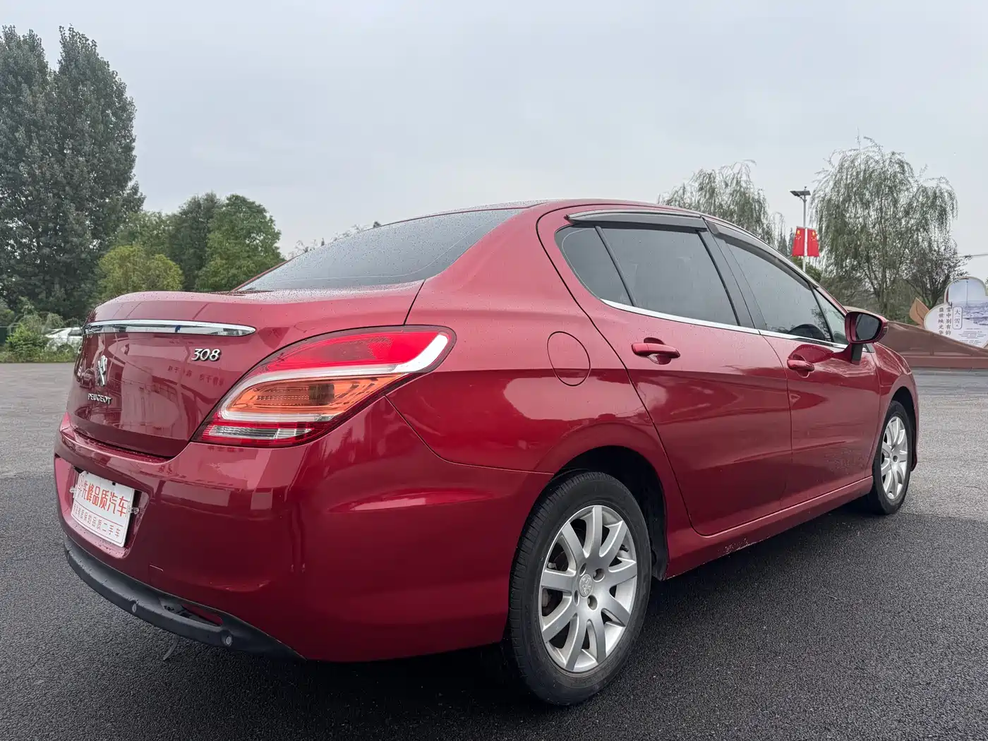 Peugeot 308 2014 Model Joy Edition Classic 1.6L Manual Superior Style фото 7