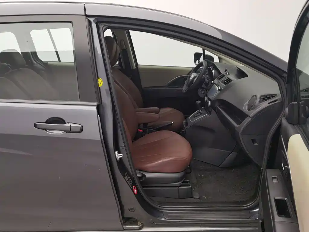 Mazda Mazda5 2013 2013 2.0L Automatic Comfort