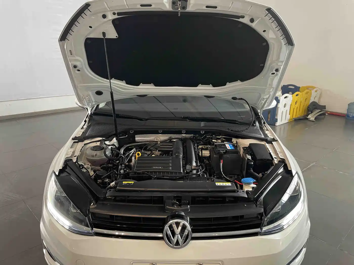 Volkswagen Golf 2020 Beloved Edition 280TSI DSG Comfort фото 19