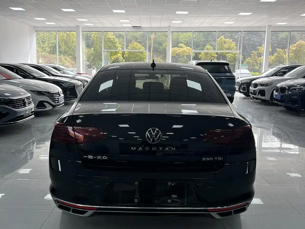 Volkswagen Magotan 2023 2 Million Units Anniversary Edition 330TSI DSG Leading Type фото 17
