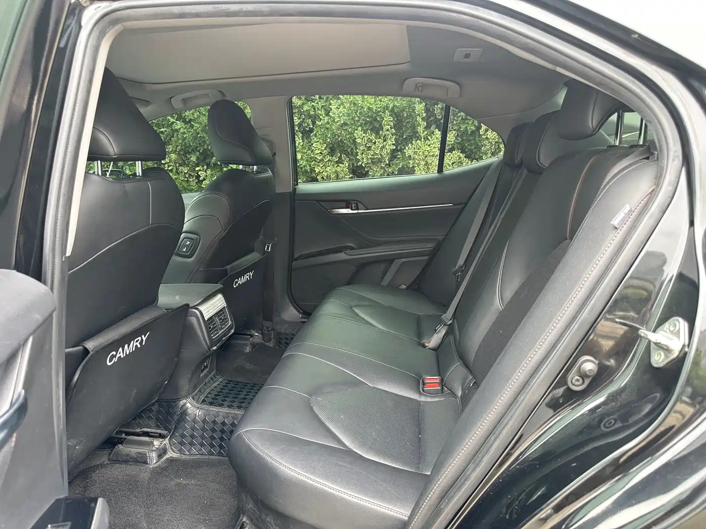 Toyota Camry 2019 Hybrid 2.5HG Luxury Edition China V фото 10