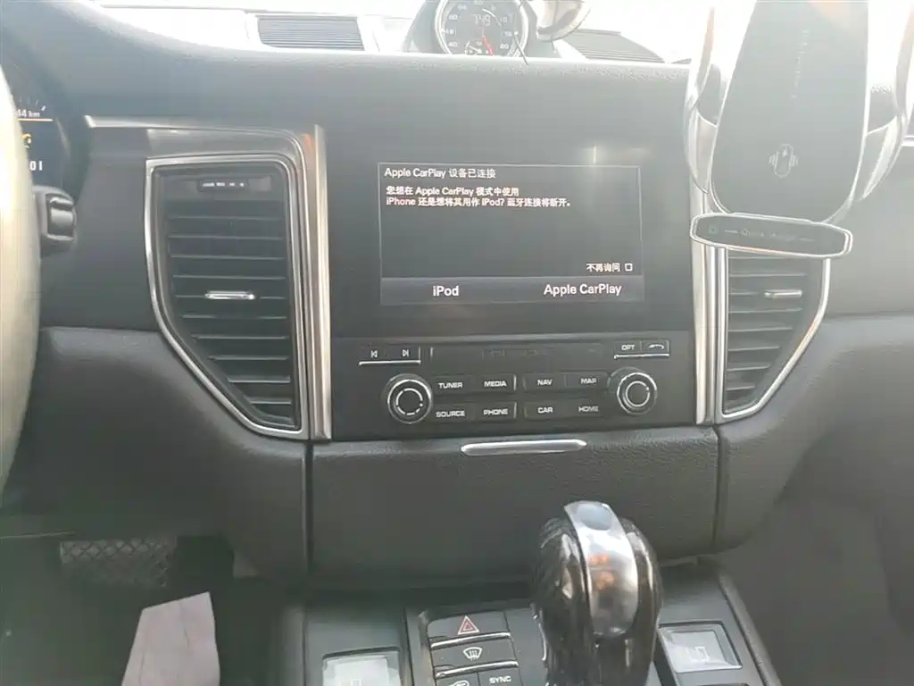 Porsche Macan 2017 Macan 2.0T фото 13
