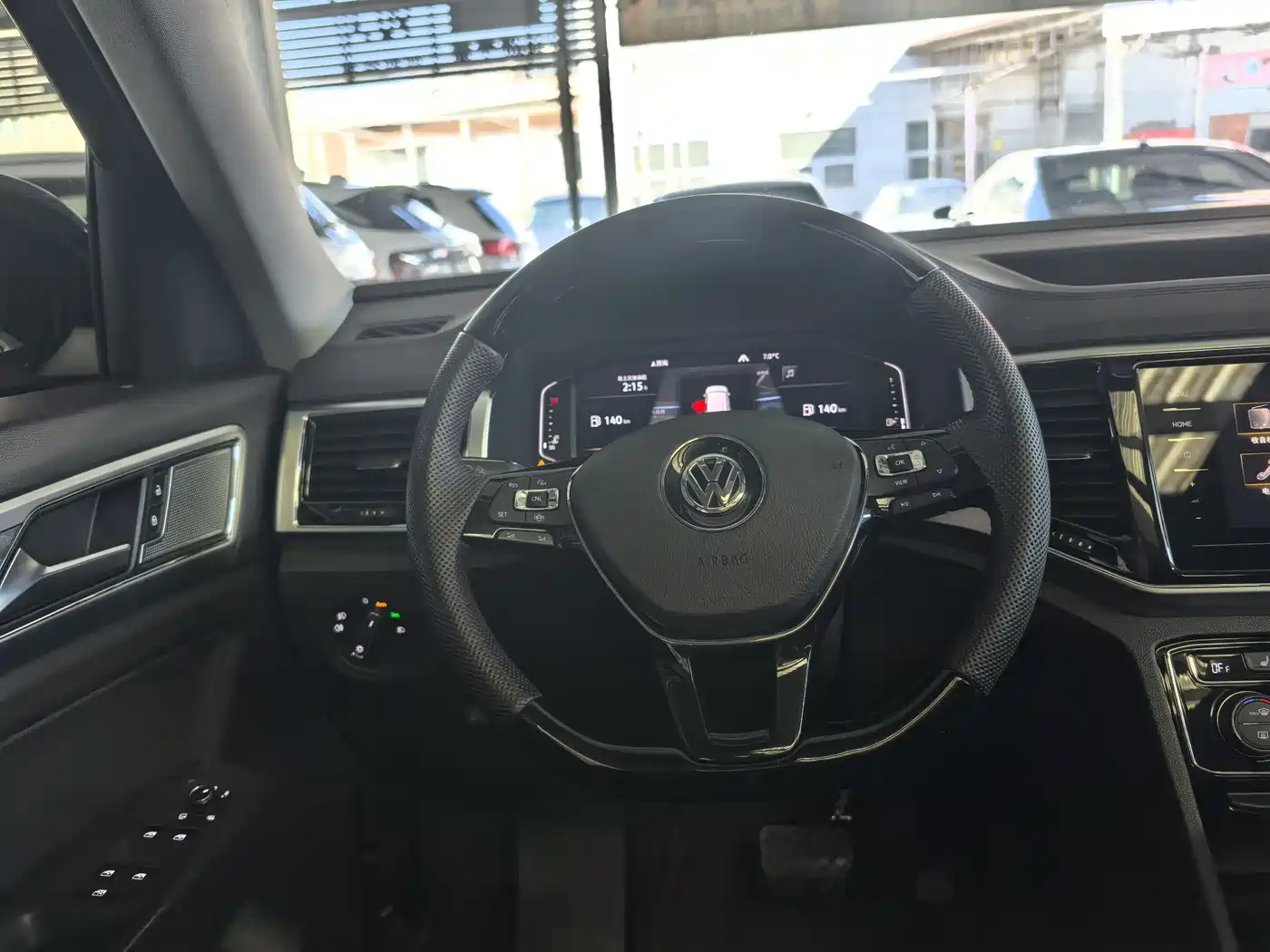 Volkswagen Teramont 2020 380TSI 4WD Luxury Edition China VI фото 9