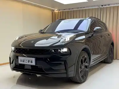 Lynk & Co 01