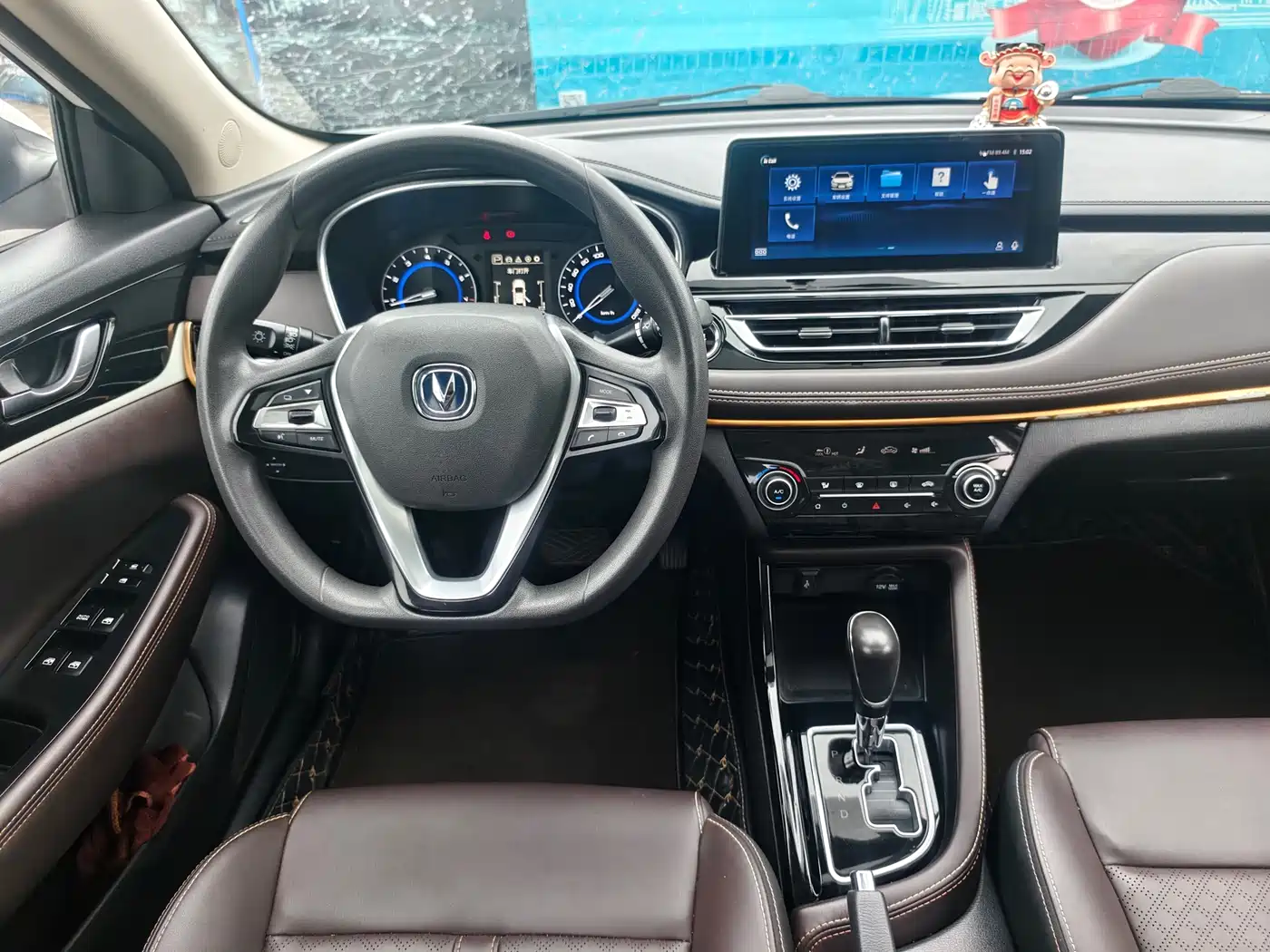 Фото 7 - Changan Eado DT