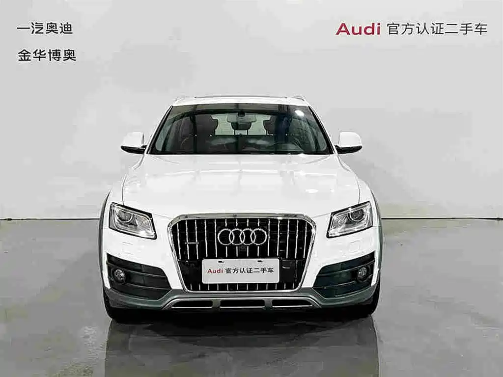Audi Q5 2018 2017 Plus 40 TFSI Technology