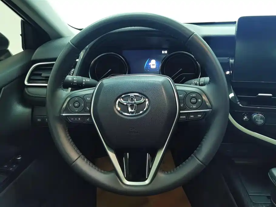 Toyota Camry 2023 2.0G Luxury Edition фото 15
