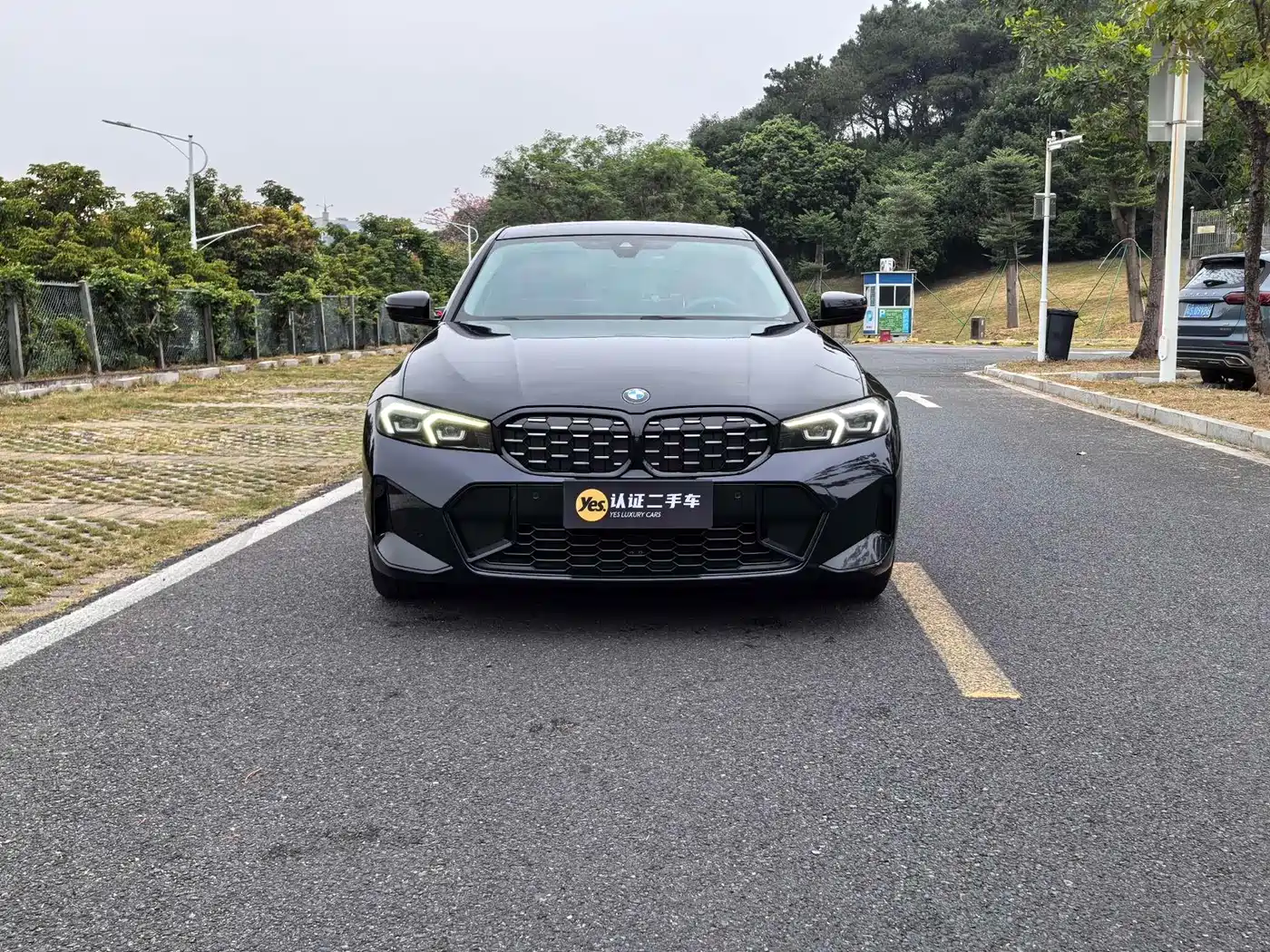 BMW 3 Series 2023 325Li M Sport Black Night Package фото 2