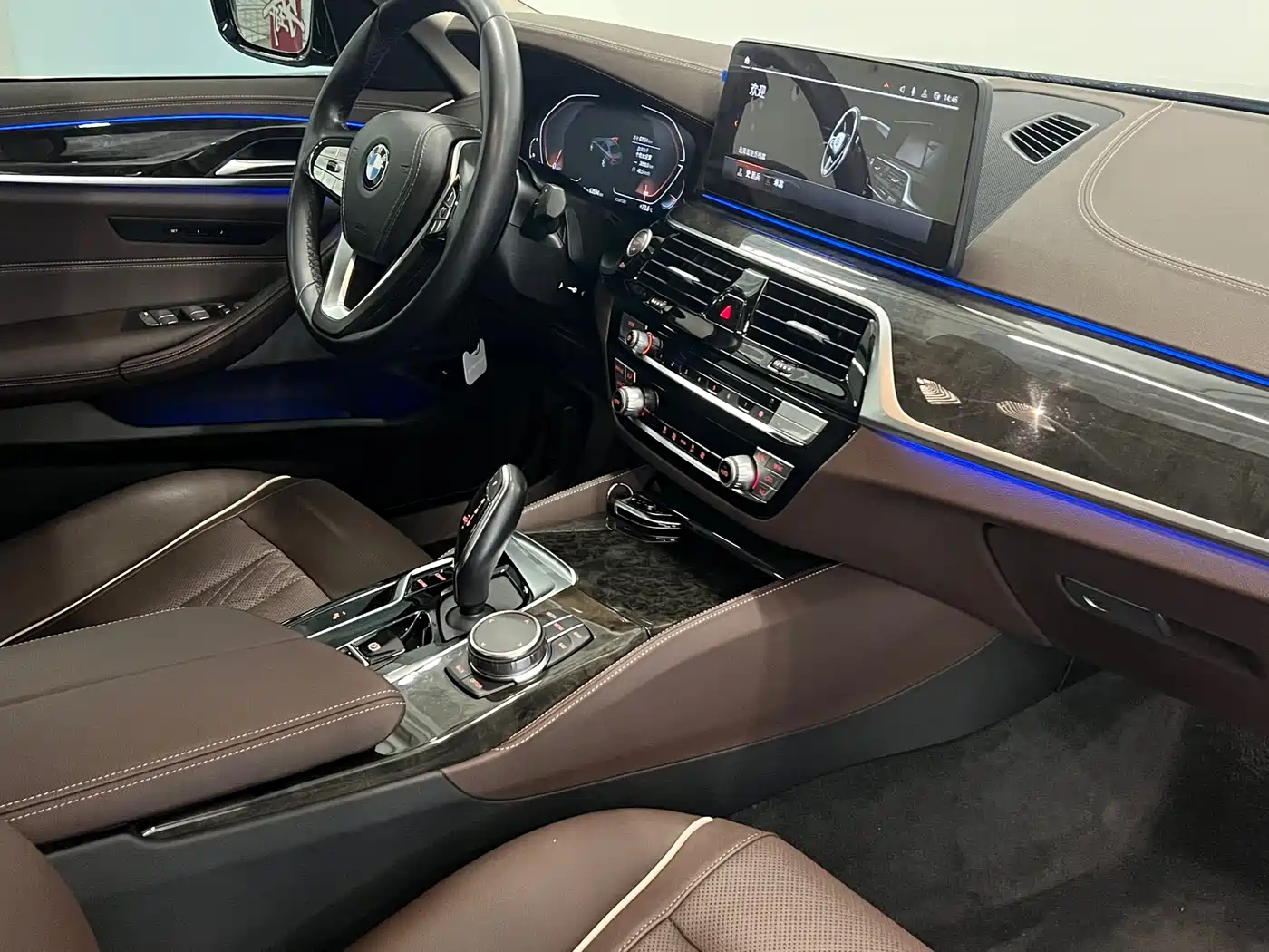 BMW 5 Series 2022 525Li Luxury Package фото 10