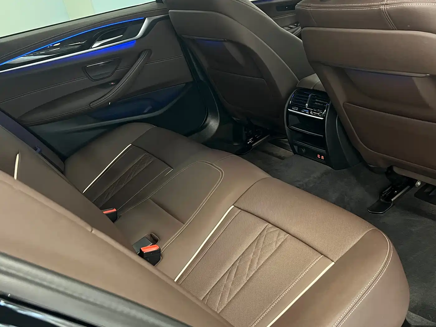 BMW 5 Series 2022 525Li Luxury Package фото 12
