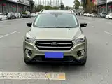 Фото 2 - Ford Kuga