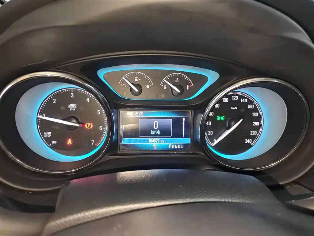 Buick Envision Plus 2017 20T FWD Premium фото 5