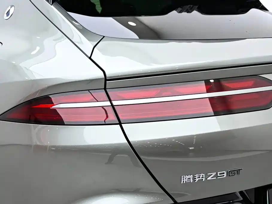 Фото 8 - Denza Z9GT