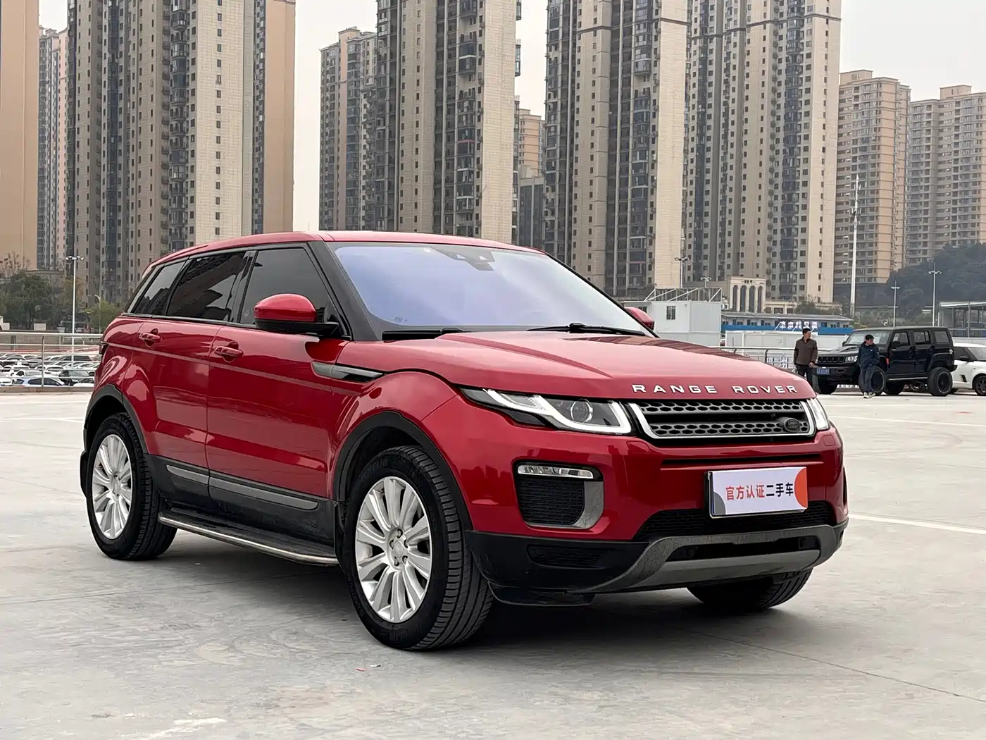 Land Rover Range Rover Evoque 2016 2.0T SE ZhiYao фото 3