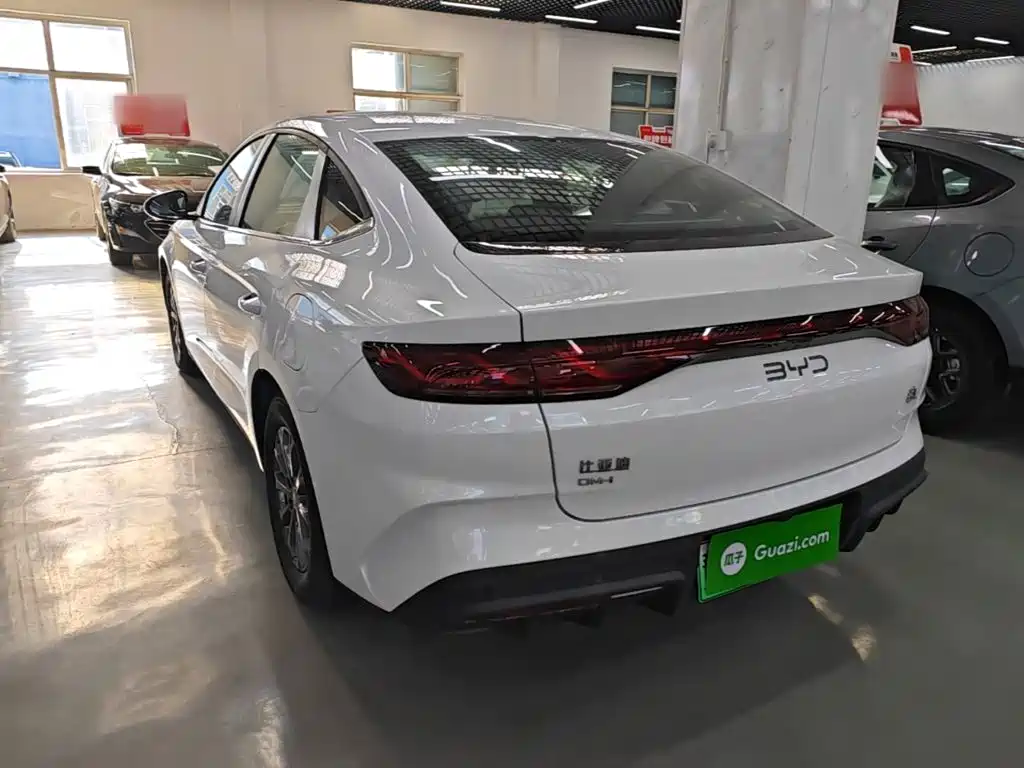 BYD Qin L 2026 2026 DM-i 128KM Progressive