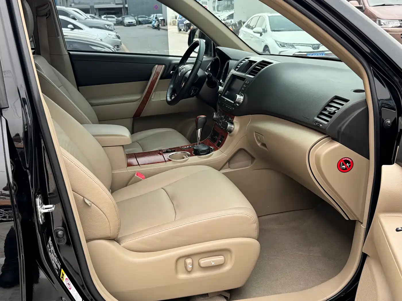Toyota Highlander 2009 3.5L 4WD 7-seater Premium Edition фото 10