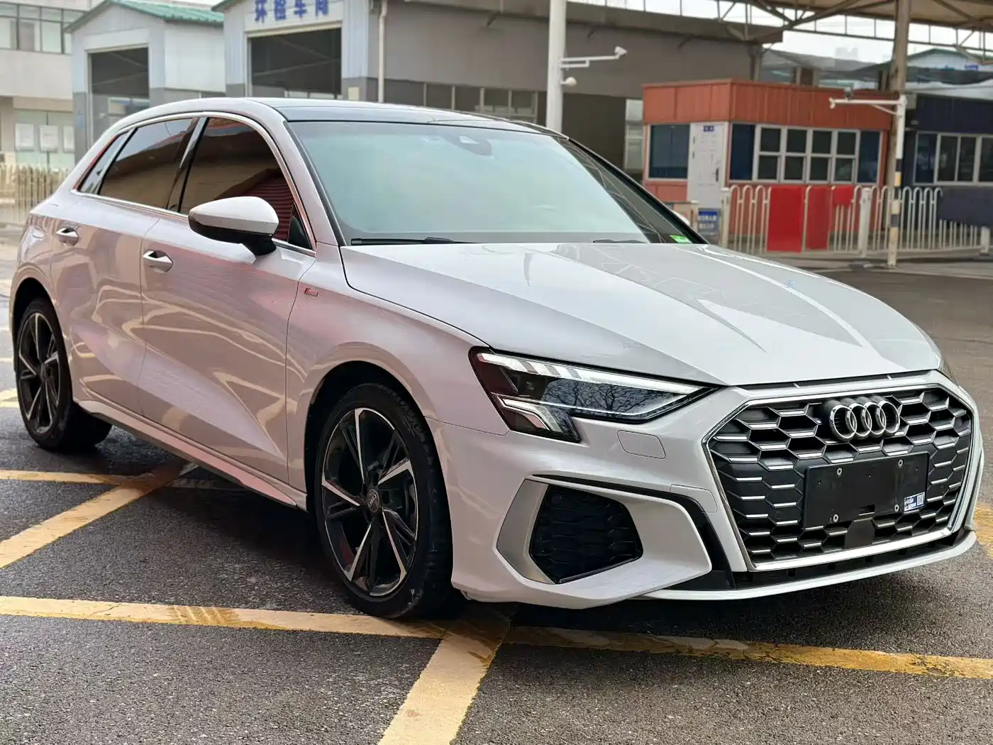 Audi A3 2021 Sportback 35 TFSI Fashion Sport фото 3